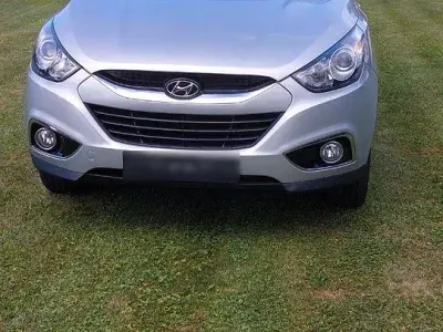 Gebraucht Hyundai ix35 Style 184 PS (135 kW) 2013 Silber SUV