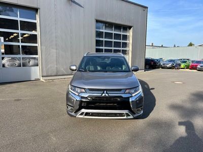 gebraucht Mitsubishi Outlander P-HEV Intro Edition 4WD