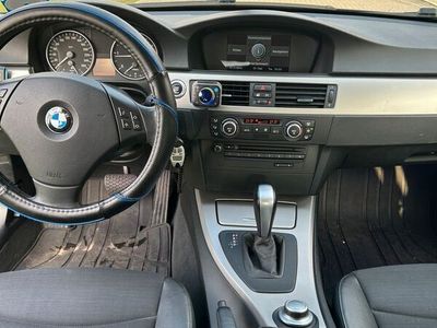 gebraucht BMW 320 E91 d Standheizung