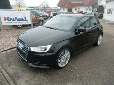 Gebraucht Audi A1 Sportback 95 PS (69 kW) 2018 Schwarz Kleinwagen