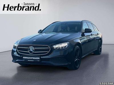 Gebraucht Mercedes E300 313 PS (230 kW) 2022 Obsidianschwarz  metalliclack Kombi