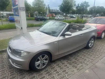 Gebraucht BMW 120 Cabriolet 177 PS (130 kW) 2008 Kaschmirsilber metallic Cabrio