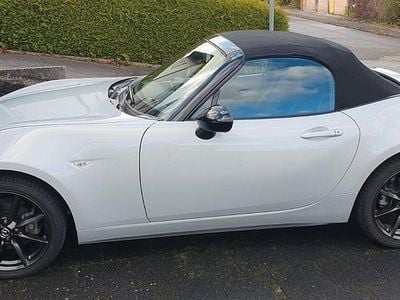 Gebraucht Mazda MX5 Exclusive-Line 160 PS (117 kW) 2015 Weiß Cabrio