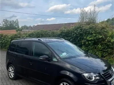 Gebraucht VW Touran 140 PS (102 kW) 2009 Schwarz Van / Kleinbus