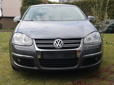 Brugt VW Jetta Freestyle 125 HK (91 kW) 2009 Grå Sedan