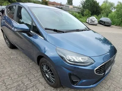 Gebraucht Ford Fiesta Titanium 101 PS (74 kW) 2022 Blau Kleinwagen