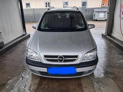 Gebraucht Opel Zafira 125 PS (91 kW) 2003 Silber Van / Kleinbus