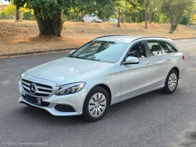 Gebraucht Mercedes C220 Avantgarde 170 PS (125 kW) 2014 Silber Limousine