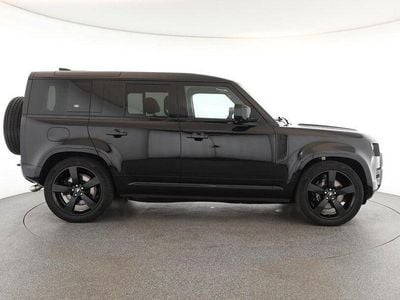 Gebraucht Land Rover Defender 525 PS (386 kW) 2023 Santorini black SUV