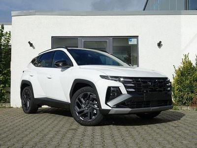 Neu Hyundai Tucson Prime 215 PS (158 kW) 2025 Serenity white SUV