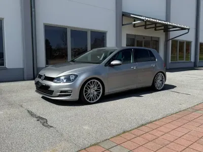 Gebraucht VW Golf VII Comfortline 140 PS (102 kW) 2013 Grau Kleinwagen