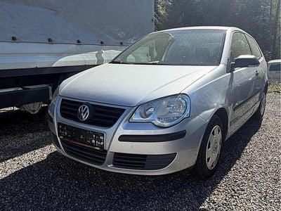 Gebraucht VW Polo 75 PS (55 kW) 2005 Silber Kleinwagen