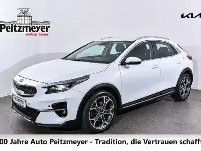 Gebraucht Kia XCeed Spirit 140 PS (102 kW) 2019 Weiß SUV