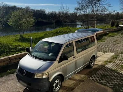 Gebraucht VW Multivan 130 PS (95 kW) 2009 Silber Van / Kleinbus
