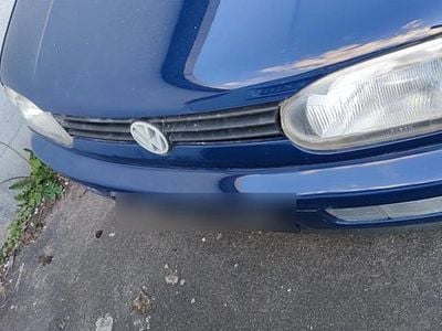 Usata VW Golf III 83 CV (61 kW) 1995 Blu Utilitaria