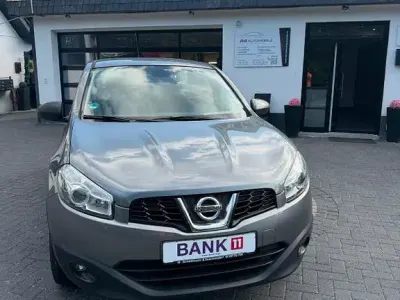 Gebraucht Nissan Qashqai Acenta 110 PS (80 kW) 2013 Grau SUV