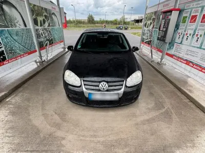 Używany VW Golf 130 KM (95 kW) 2005 Czarny Coupe