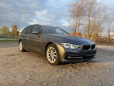 Usata BMW 320 Sport Line 190 CV (139 kW) 2018 Grigio Station wagon