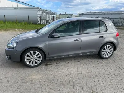 Gebraucht VW Golf VI Team 122 PS (89 kW) 2010 Grau Kleinwagen
