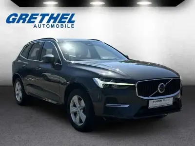 Gebraucht Volvo XC60 145 PS (106 kW) 2022 SUV