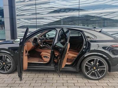 Orcaschwarz metalliclack Gebraucht 2021 Porsche Cayenne S Coupe Coupé | 72.999 €