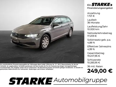 Gebraucht VW Passat Basis 150 PS (110 kW) 2023 Grau Kombi