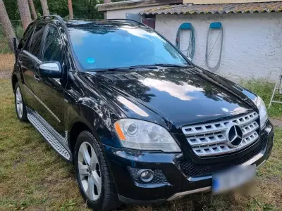 Gebraucht Mercedes ML350 2010 Schwarz SUV