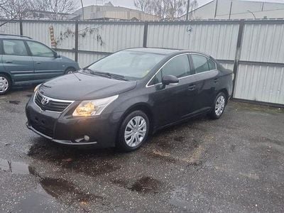 Gebraucht Toyota Avensis 132 PS (97 kW) 2010 Schwarz Limousine