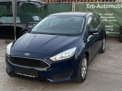 Gebraucht Ford Focus 100 PS (73 kW) 2016 Blau Kombi