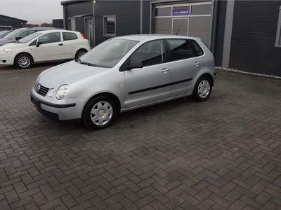 Gebraucht VW Polo 64 PS (47 kW) 2003 Silber Limousine