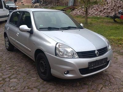 Renault Clio II