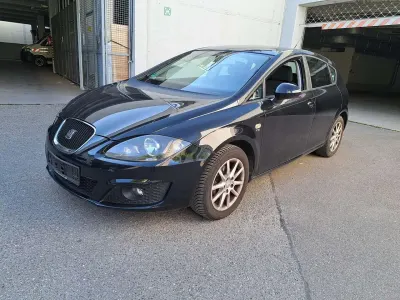 Gebraucht Seat Leon Copa 105 PS (77 kW) 2012 "universo" schwarz Kleinwagen