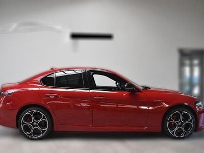 Rot Gebraucht 2024 Alfa Romeo Giulia Veloce Limousine | 35.920 € (Etwas zu teuer)