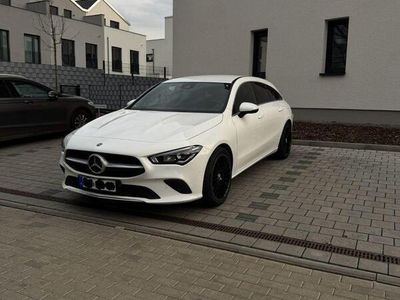 Mercedes CLA180