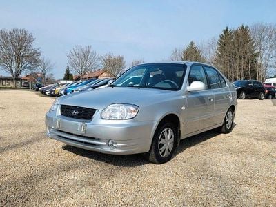 Gebraucht Hyundai Accent GLS 86 PS (63 kW) 2004 Grau Limousine