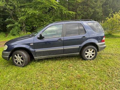 Mercedes ML320