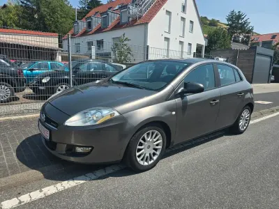 Gebraucht Fiat Bravo 120 PS (88 kW) 2007 Grau Kleinwagen