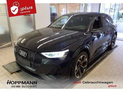 Brillantschwarz Gebraucht 2022 Audi e-tron Ambiente SUV | 41.990 € (Fairer Preis)