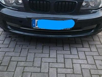 Usata BMW 116 122 CV (89 kW) 2009 Nero Utilitaria