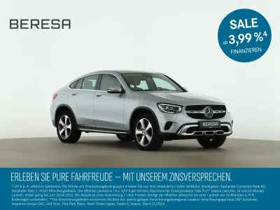 Używany Mercedes GLC300e Exclusive 306 KM (225 kW) 2022 Srebrny Coupe
