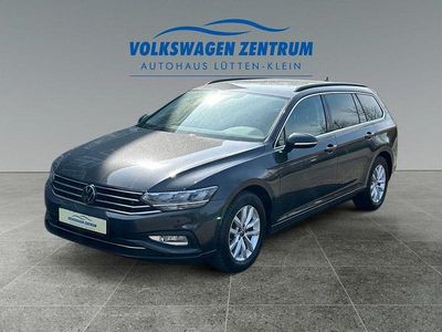 Gebraucht VW Passat Business 150 PS (110 kW) 2023 Mangangrau (metallic) Kombi