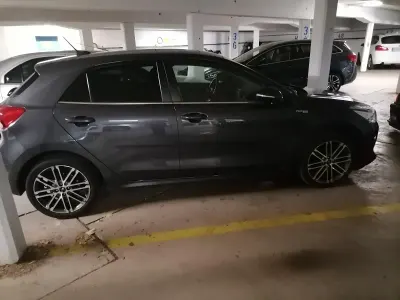 Brugt Kia Rio 120 HK (88 kW) 2017 Grå Hatchback