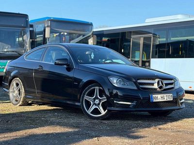 Second-hand Mercedes C220 AMG line 170 CP (125 kW) 2011 Negru Coupe
