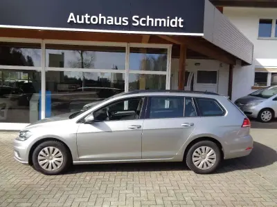 Gebraucht VW Golf VII Trendline 116 PS (85 kW) 2017 Silber Kombi