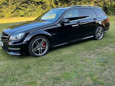 Mercedes C63 AMG