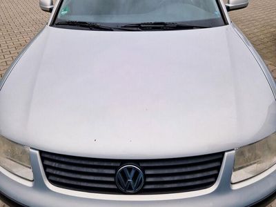 gebraucht VW Passat Kombi 1,8 L