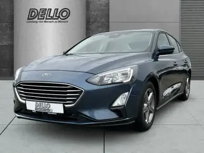 Gebraucht Ford Focus Cool & Connect 125 PS (91 kW) 2021 Blau Limousine