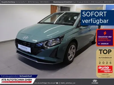 Gebraucht Hyundai i20 Select 101 PS (74 kW) 2025 Gruen Kleinwagen