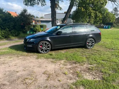 Gebraucht Skoda Octavia vRS 245 PS (180 kW) 2019 Schwarz Kombi