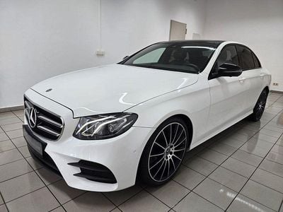 Weiß Gebraucht 2018 Mercedes E300 AMG Limousine | 29.990 € (Teuer)